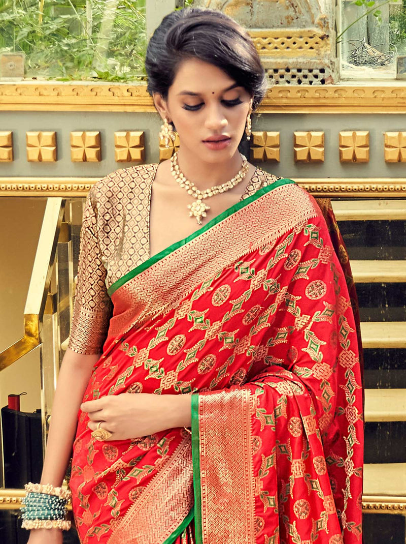 Bullet Red Color Saree With Classic Blouse Fabric - TrendOye