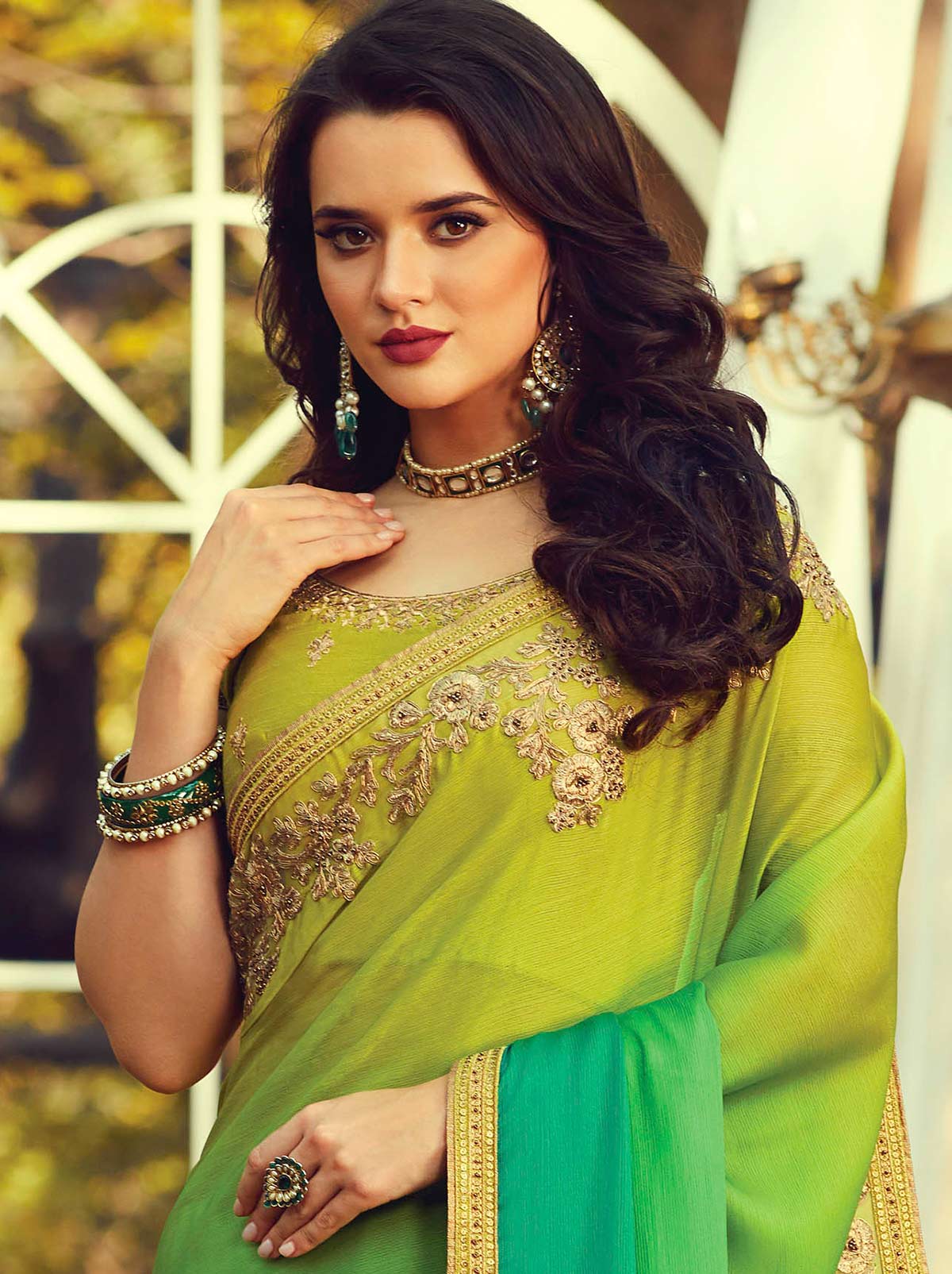 Refreshing green dual-tone gradient mulmul silk saree - TrendOye