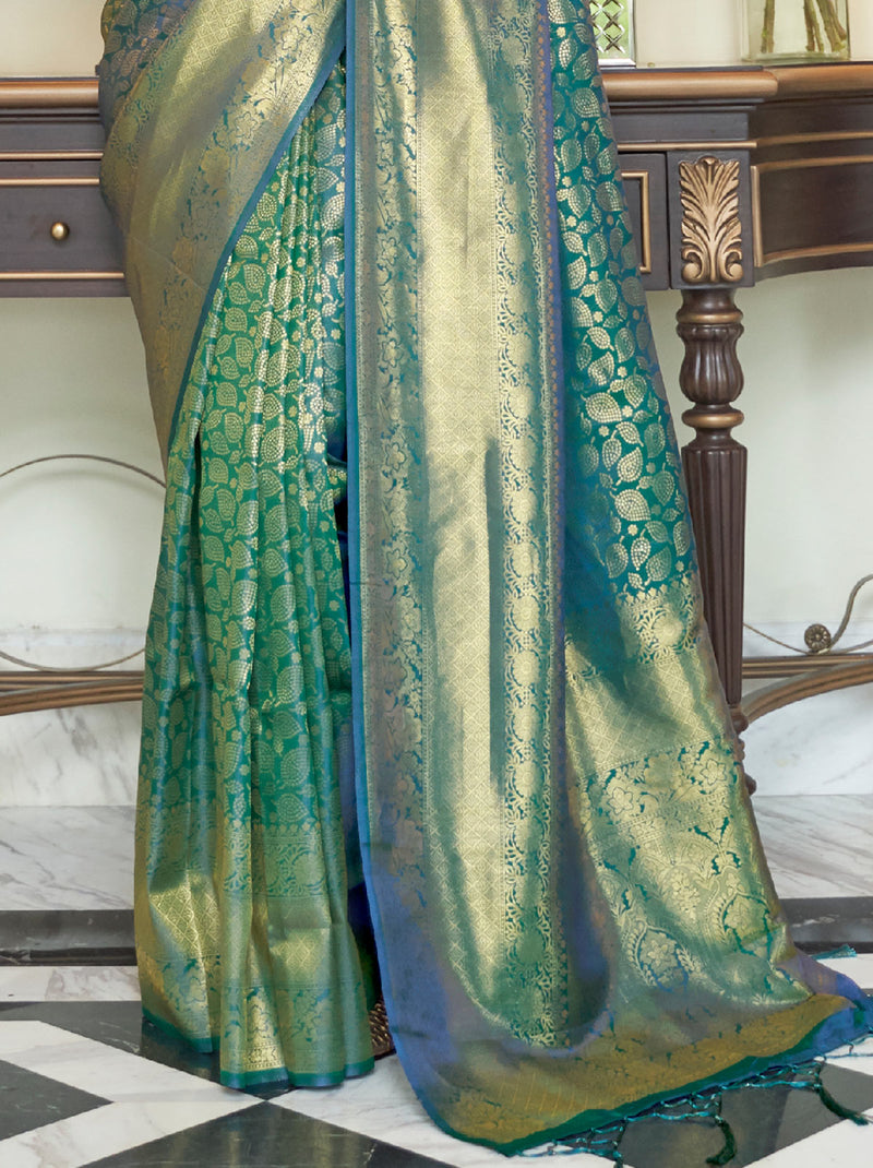 Oh So Good Green Kanjivaram Silk Blend Saree With Zari Work - TrendOye