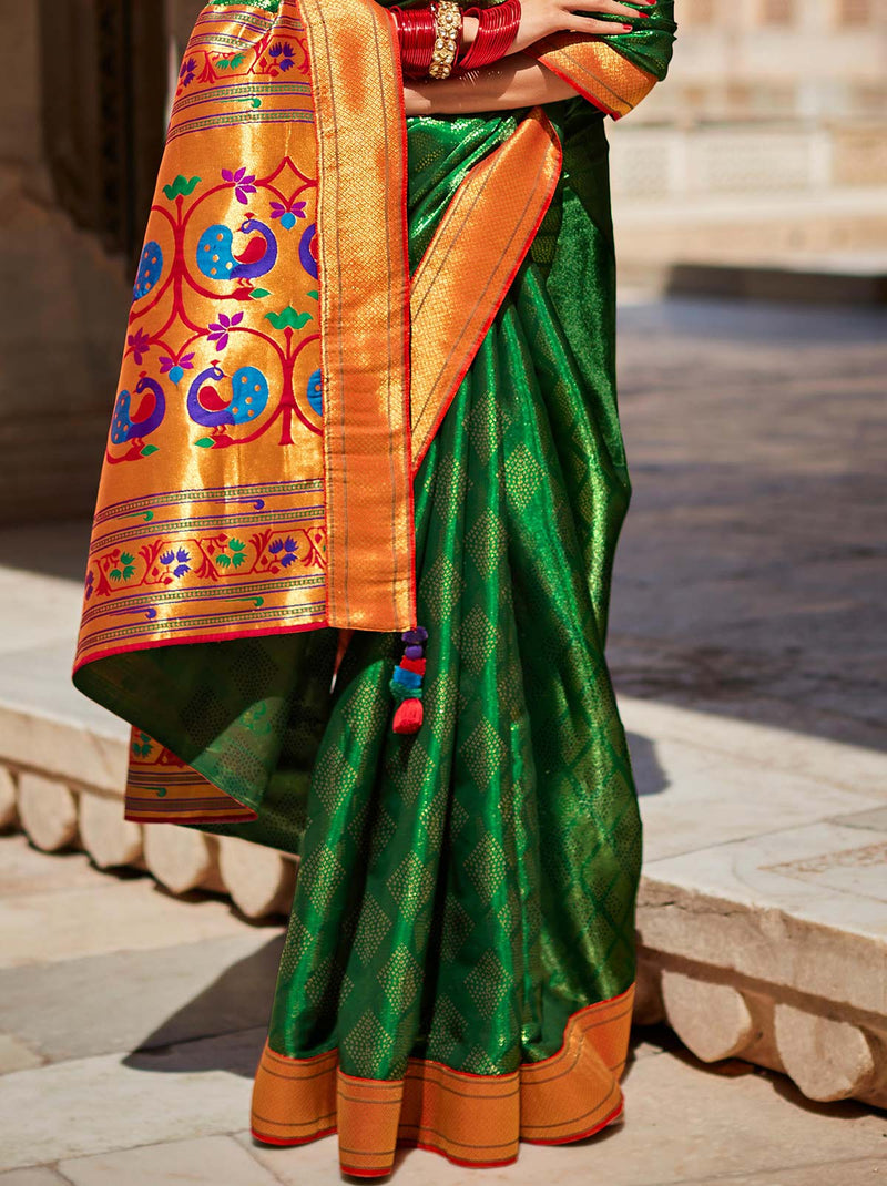 Mingle In Fashion With Green TrendOye Saree and Red Contrast Blouse Fabric - TrendOye