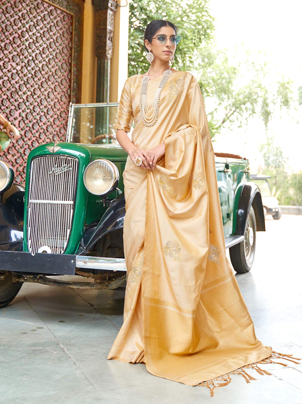 Dazzling Golden Silk Saree With Weaved Motifs - TrendOye