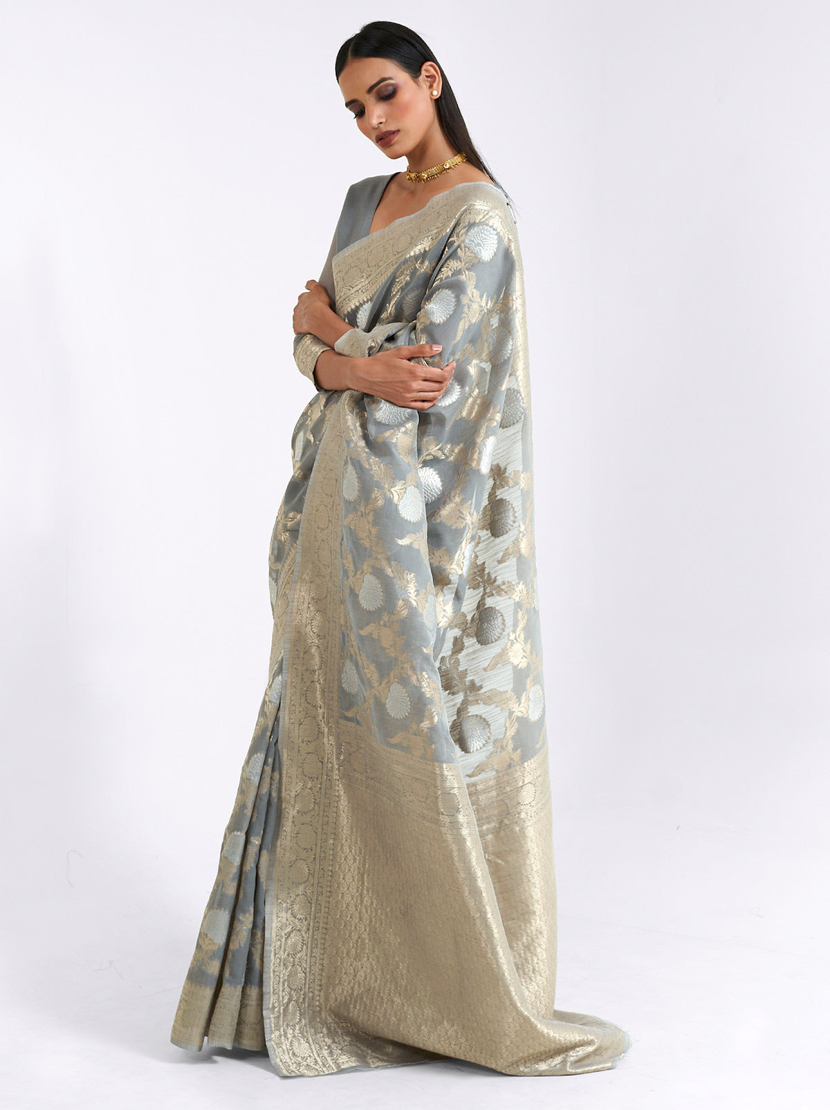 Elegant Grey Linen Silk Thread Embroidered Saree - TrendOye