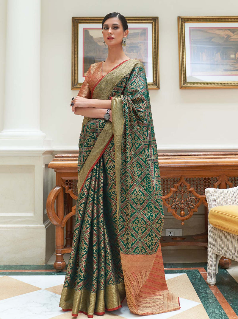 Royal in Green TrendOye Saree With Unstitched Blouse - TrendOye